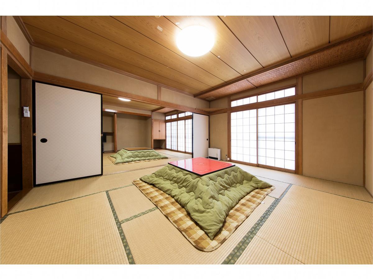 מינקמי Lodge Uenohara Yamanoie מראה חיצוני תמונה